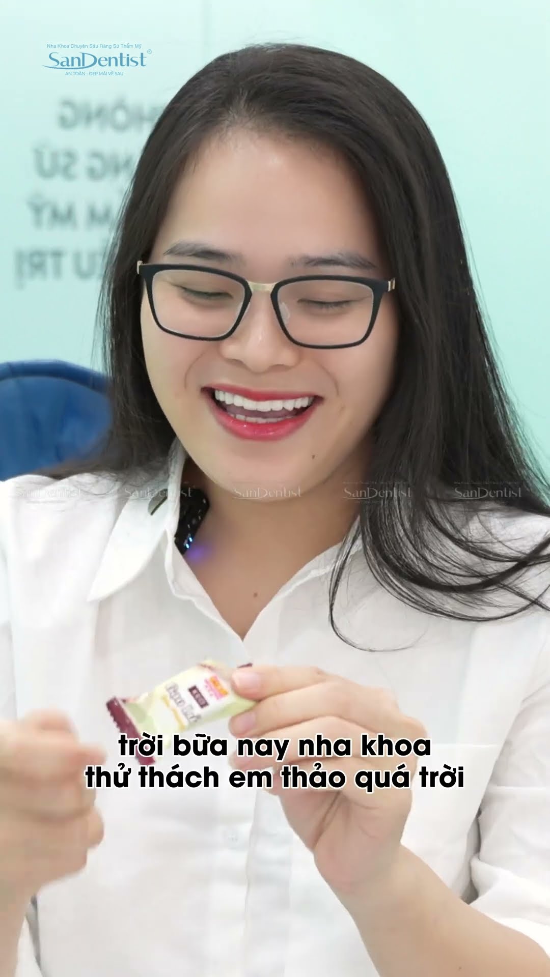 Video khách hàng San Dentist