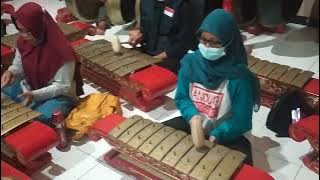Gending Banyumasan Dawet Ayu Banjarnegara (latihan) Karang Taruna Bhakti Manunggal Kec. Bojongsari