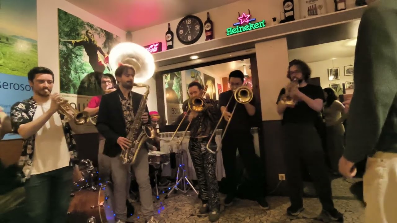 VID 20260220 233755  Fanfare Protocole Porto