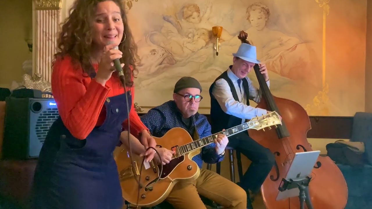 Jazzband Berlin STAND-ARTS - "Lullabye of Birdland"