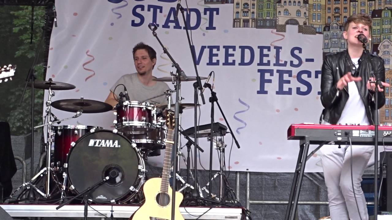 Ela Querfeld Live @Cologne South Town Festival – Minengarten (Garden of Mines)