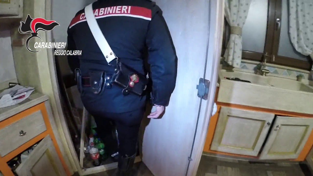 Video arresti palmi x rapina a cacciatori - YouTube