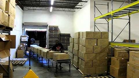 Unloading the truck in time lapse