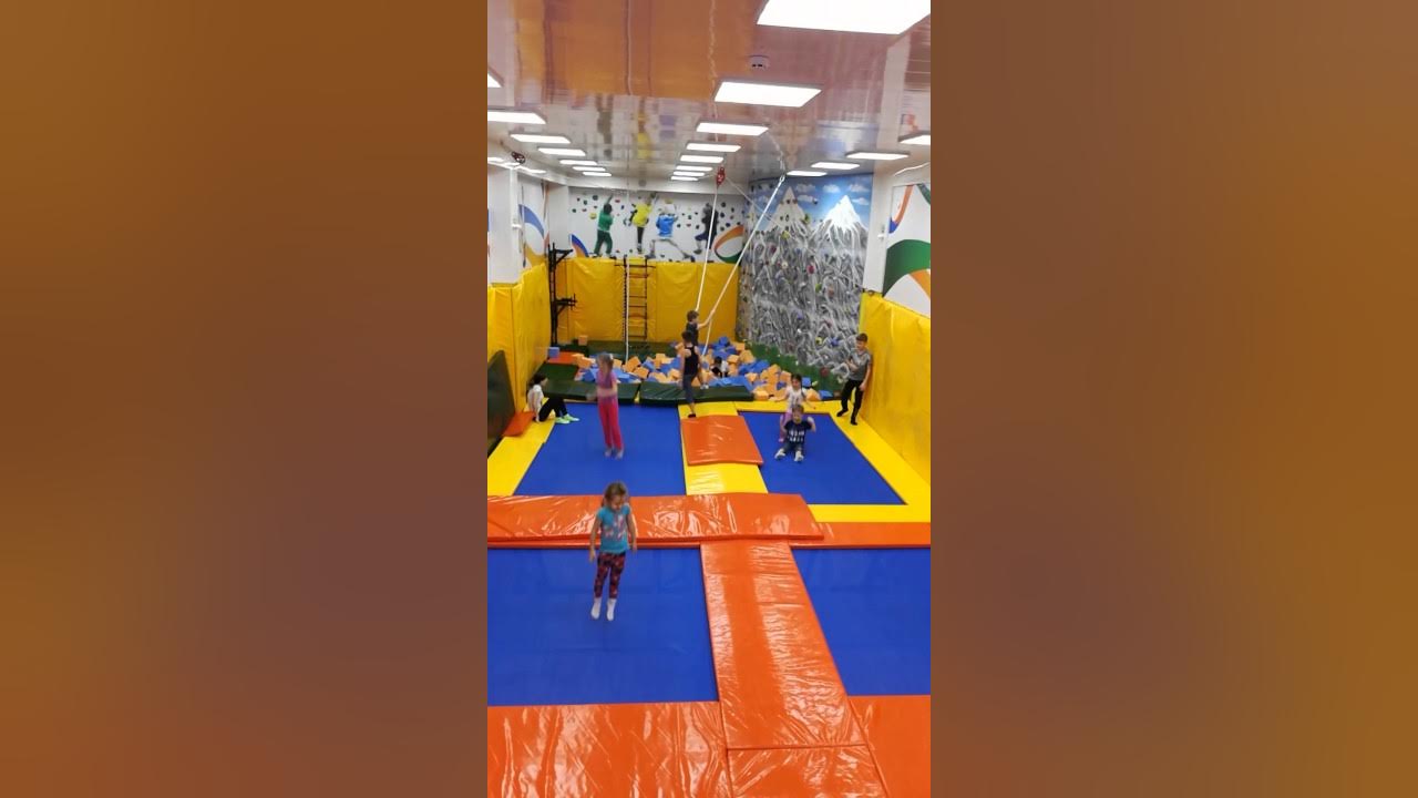 батутный центр акробат. акробат бердск батутный центр. юрга батутный центр акробат. акробат юрга батутный центр фото. батутный центр акробат.