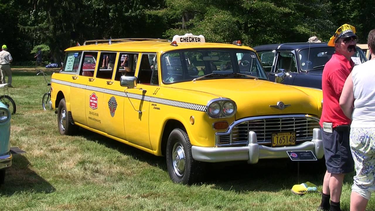 Eyes On Design  / 2016   /  The Ford House