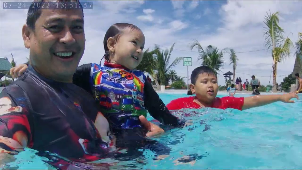 kolam renang baru di belakang PDAM tirtanadi sunggal enak sekali