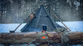 Solo Two Day Winter Bushcraft Camp | Lavvu Poncho in Snow and Rain | Big Log Fire
