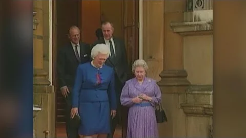 When Queen Elizabeth met President George H.W. Bus...
