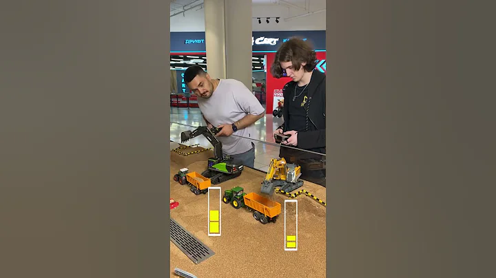 Huina excavator VS Siku #huina #siku #rc #excavator #vs #competition #shorts