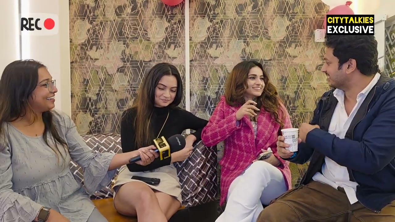 কনে দেখা আলোর সঙ্গে দুই শালিকের জমজমাট আড্ডা 