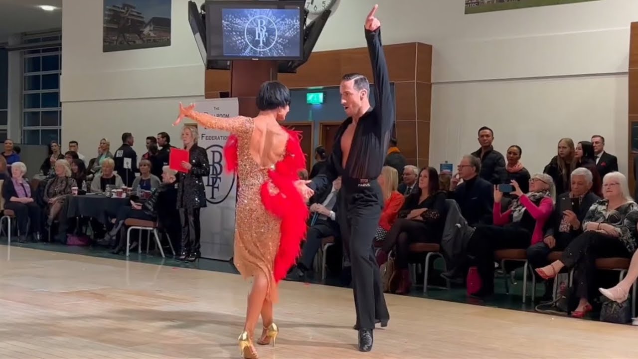 Massimo Arcolin - Laura Zmajkovicova | Cha Cha Cha | Jive | Professional Latin