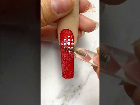 Glam Christmas Nails: Acrylic Designs For Parties
