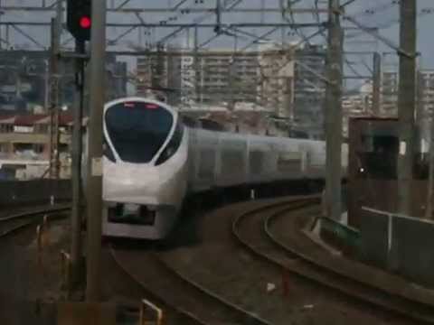 亀有駅フレッシュひたち37号通過