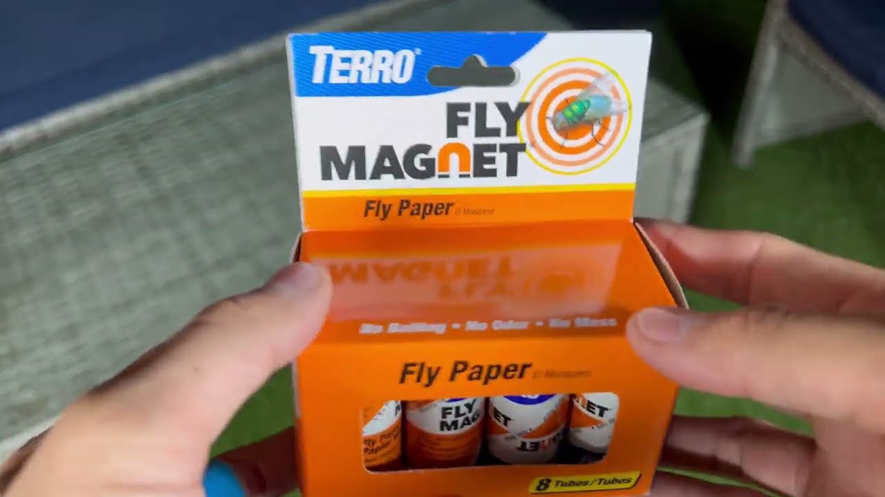 Terro Fly Magnet Sticky Fly Paper Fly Trap Showcase 