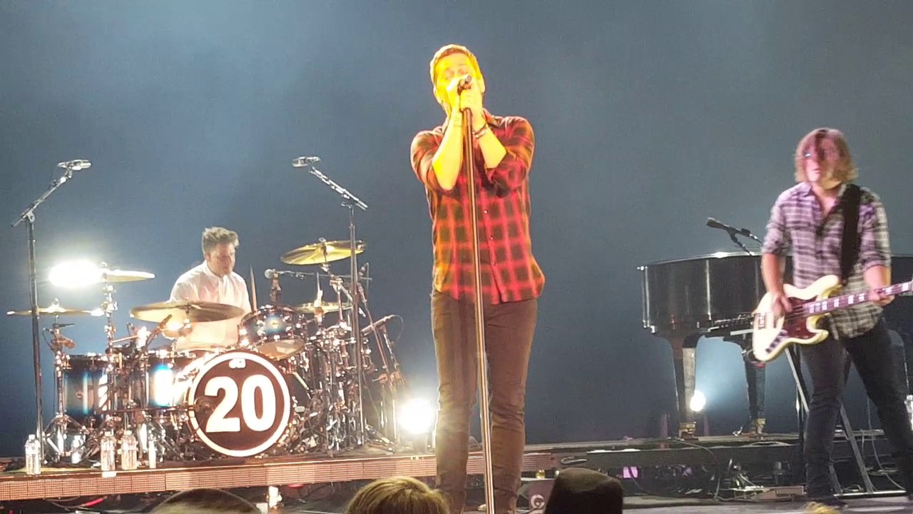 Matchbox Twenty "Parade" at the Forum YouTube