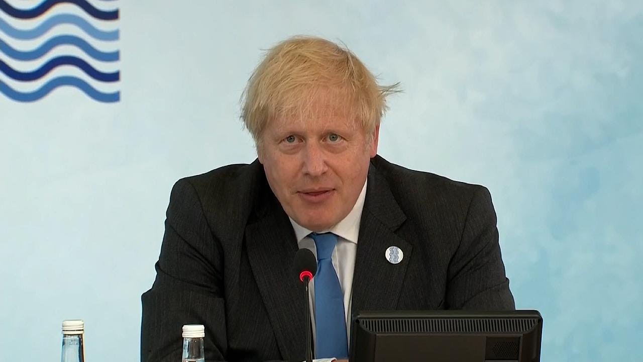 Boris Johnson urges G7 leaders to be 'more feminine'