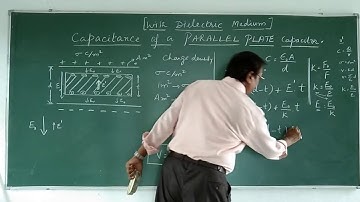 Parallel Plate Capacitor with Dielectric Medium