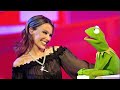 Kylie minogue feat kermit the frog  especially for you live an audience with kylie 2001