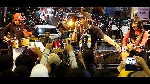 Too Long To Be Alone ★ Orkes Moral P.M.R. (Versi Kocak Lagu Terlalu Lama Sendiri - Kunto Aji)