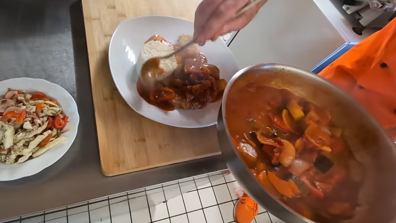 Puszta-Schnitzel wie aus der Kaiserzeit – Das beste Rezept für deinen Genuss | Herbi's Kitchen