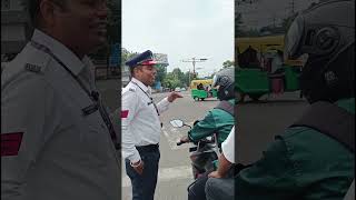 Yellow light पर निकले और आगे Red Light? | Stop Line & Traffic Light Explained #shorts #trafficlight
