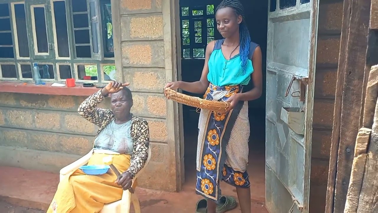 Village Life:Welcome to Village Life//uprooting Sweet Potatoes and Feeding the Cow