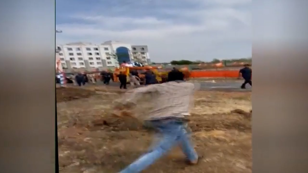 PM Modi's security breach during poll rally in Karnataka's Davanagere