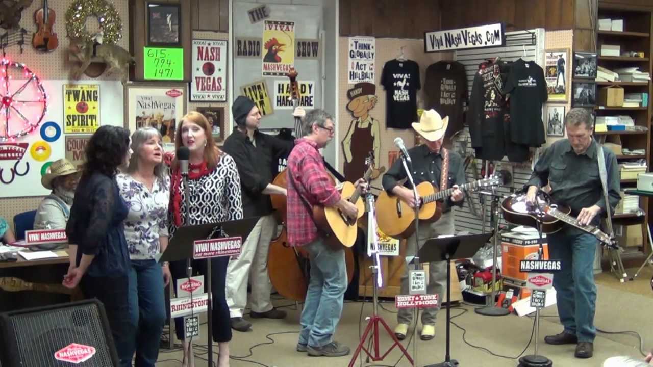 americana salon Wendy, Amy & Carol Ann Sing: "To Know, Know, Know Him" on the "Viva! NashVegas® Radio Show"
