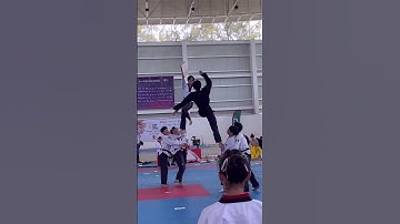 Bros Training to Be The Main Character 😳