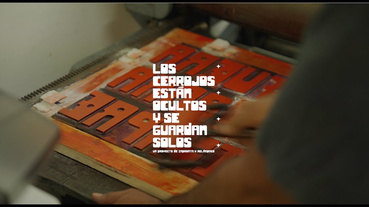 "Los cerrojos están ocultos y se guardan solos" Relampago + Impronta Casa Editora