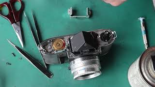 Kodak Retina Reflex IV with a mystery shutter problem, part 12