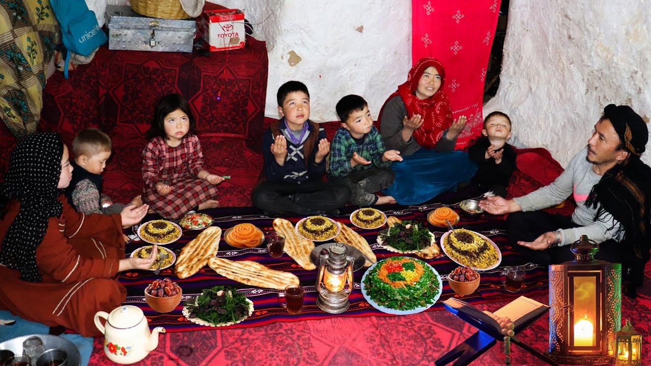 A Simple Yet Radiant Feast: Iftar with Rice and Lentils in the Heart of the Cave! ✨🍛