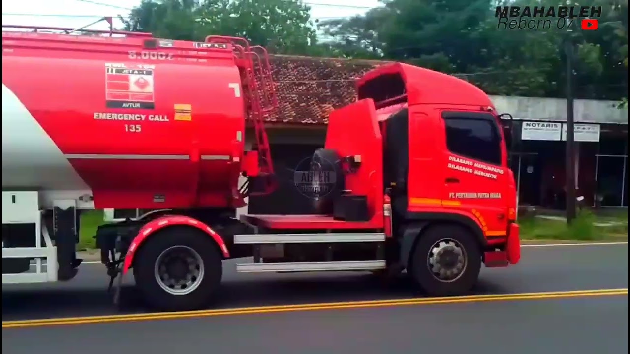 Hunting siang||Truk tangki LPG blong kanan||Hino truk BBM gak mau ngalah blong kanan ‼️