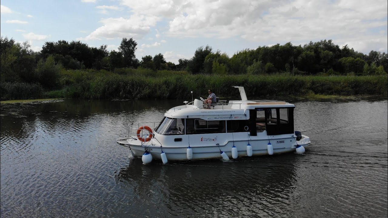 SunCamper 30  Flybridge od iczarter.pl