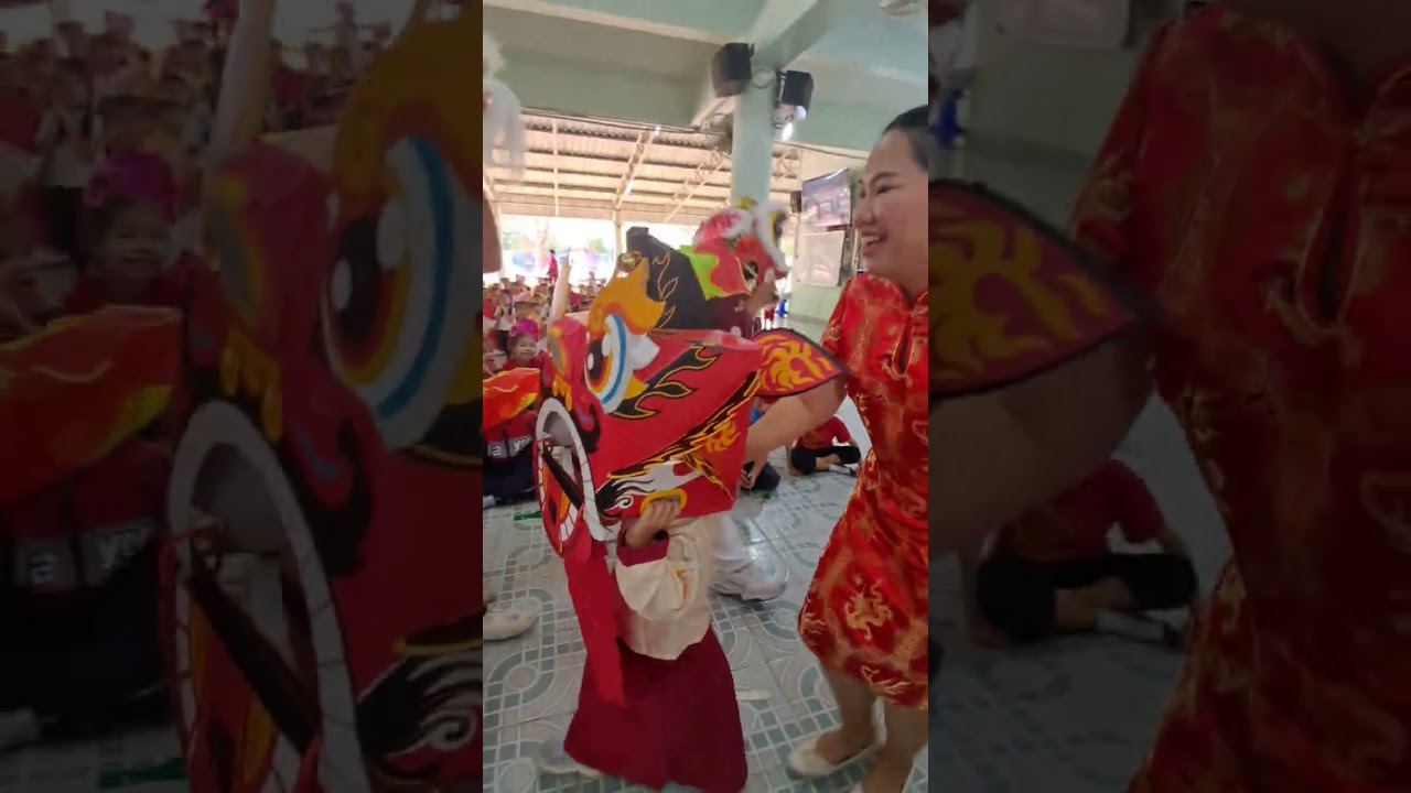 วันตรุษจีน*เชิดสิงโตโรงเรียนมหาไถ่ศึกษาบึงกาฬ