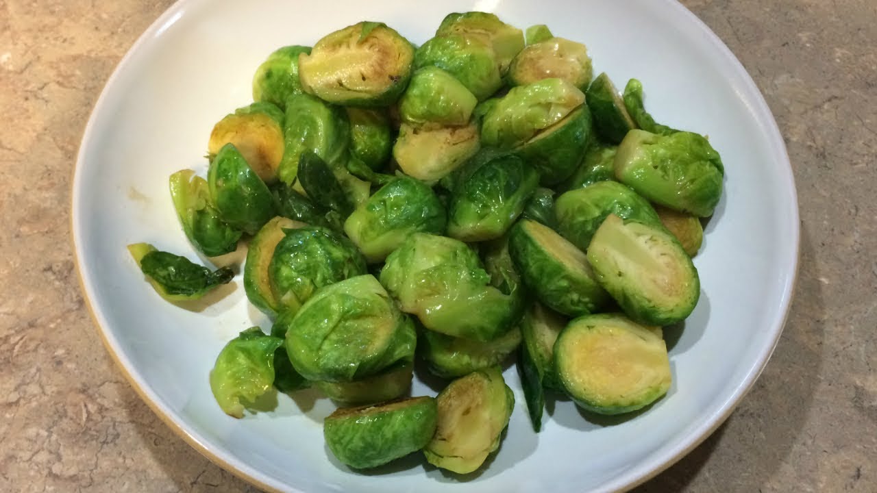 Stir-Fry Brussels Sprouts with Oyster Sauce Glaze | The Chinese Cuisine