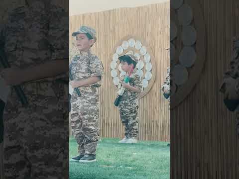 بروك في الجيش
