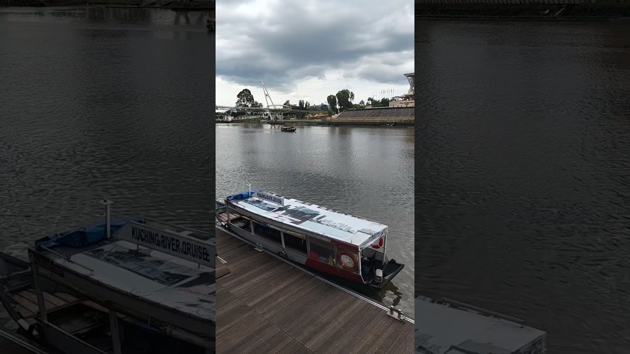 river Cruise sarawak