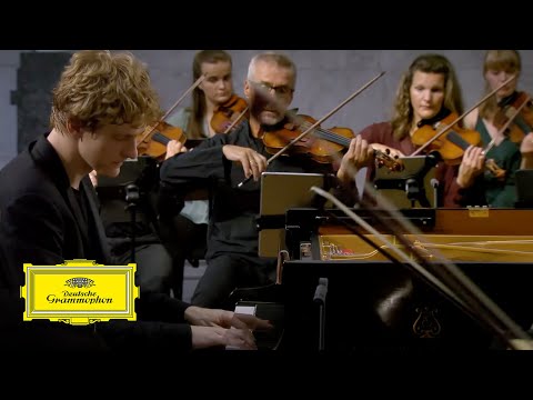 Jan Lisiecki, NCO – Chopin: Piano Concerto No. 1 in E-Minor, Op. 11: III. Rondo (WPD performance)