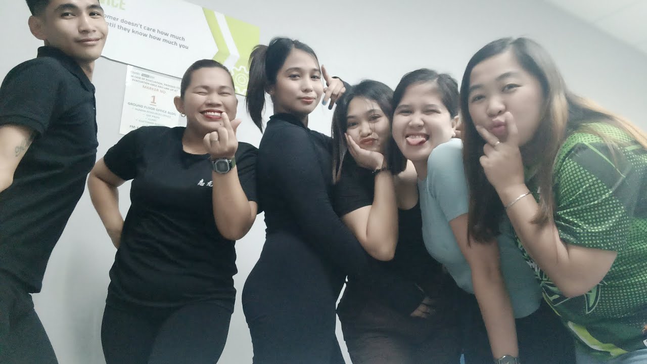 Zumba Part 1 🕺💃 - YouTube