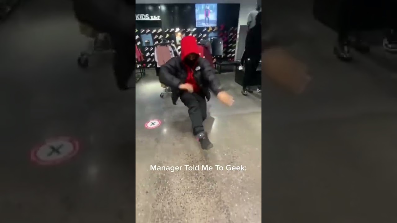 YouTube에서 Getting Geeked To Kay Flock At The Store #shorts 보기 YouTube에서 Getting Geeked To Kay Flock At The Store #shorts 보기