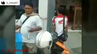 Akhir dari cerita WAYAHE WAYAHE / AGUS KOTAK
