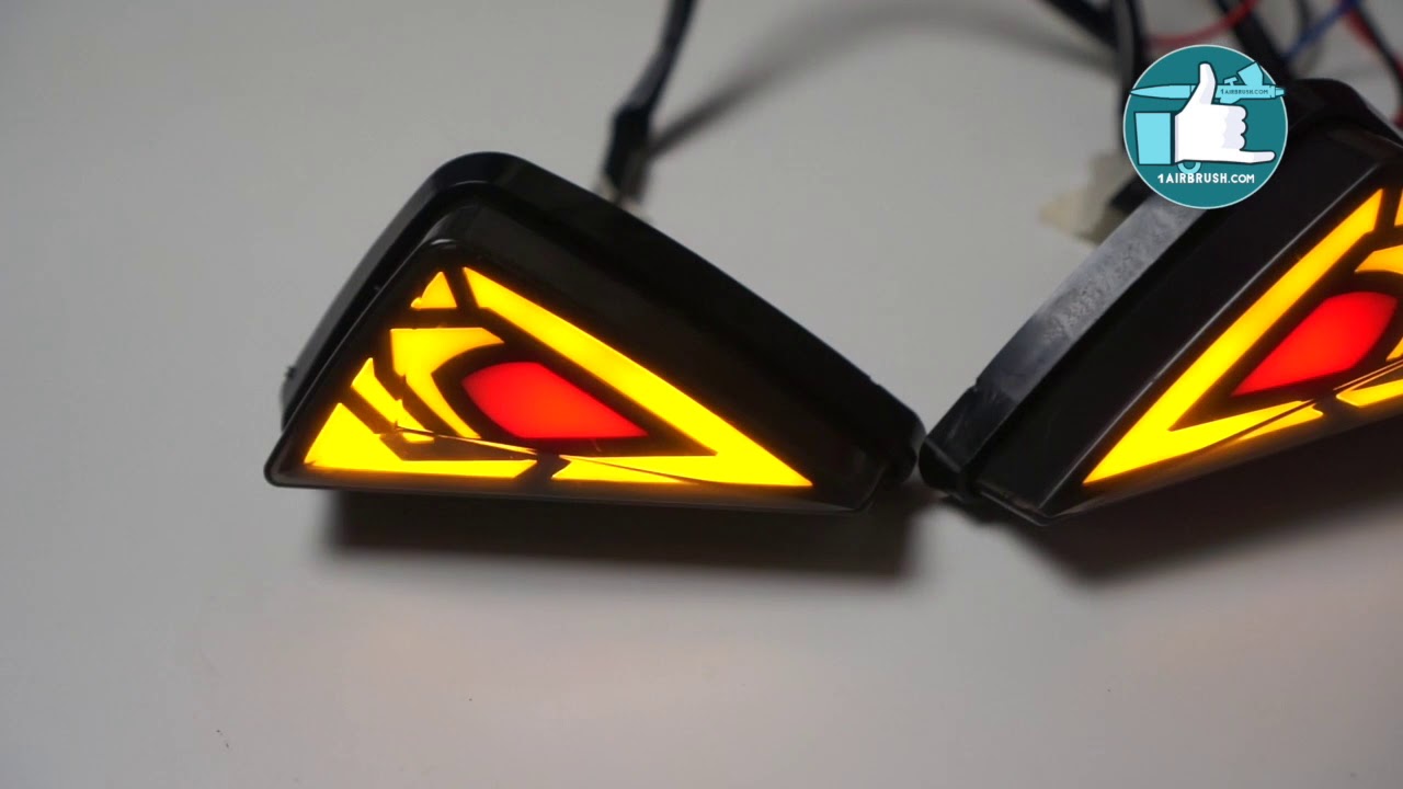 Nyala lampu sein tempel running