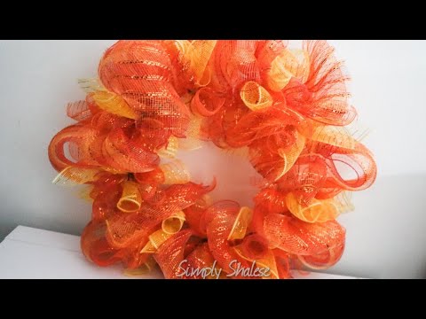 DIY: Poofy Curly Fall Deco Mesh Wreath || Quick and Easy