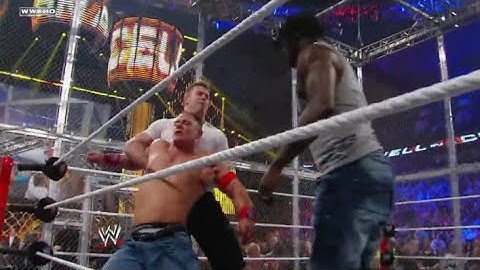 WWE Monday Night RAW 10/03/2011 - Arrest are made during the chaotic after the Triple Threat Match