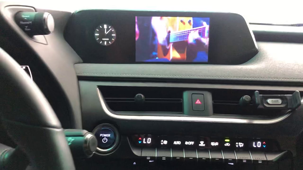 Lexus UX250h - Desbloqueio TV + Miracast + USB video - Artsomauto