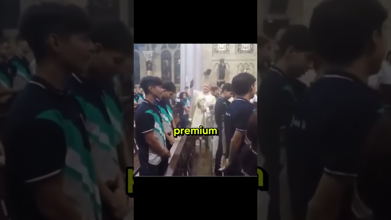 Bro got Premium Blessing 😂 (@s0ci0n/IG)