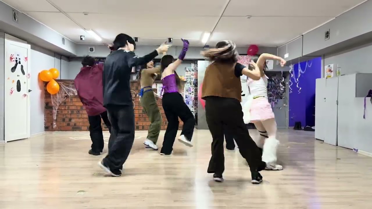 [K-POP IN PUBLIC] BTS - BURNING UP (FIRE) 🔥Halloween ver 👻 cover by Step by Step