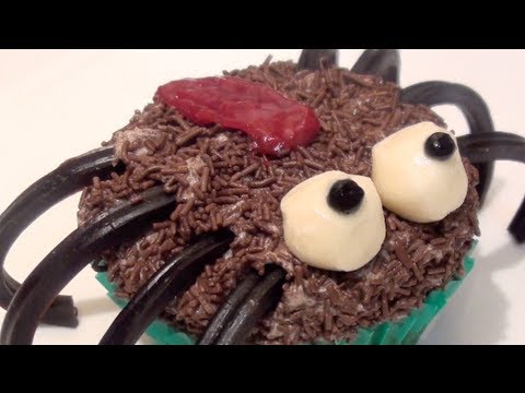 Video: Chocolate Spidey Cupcakes