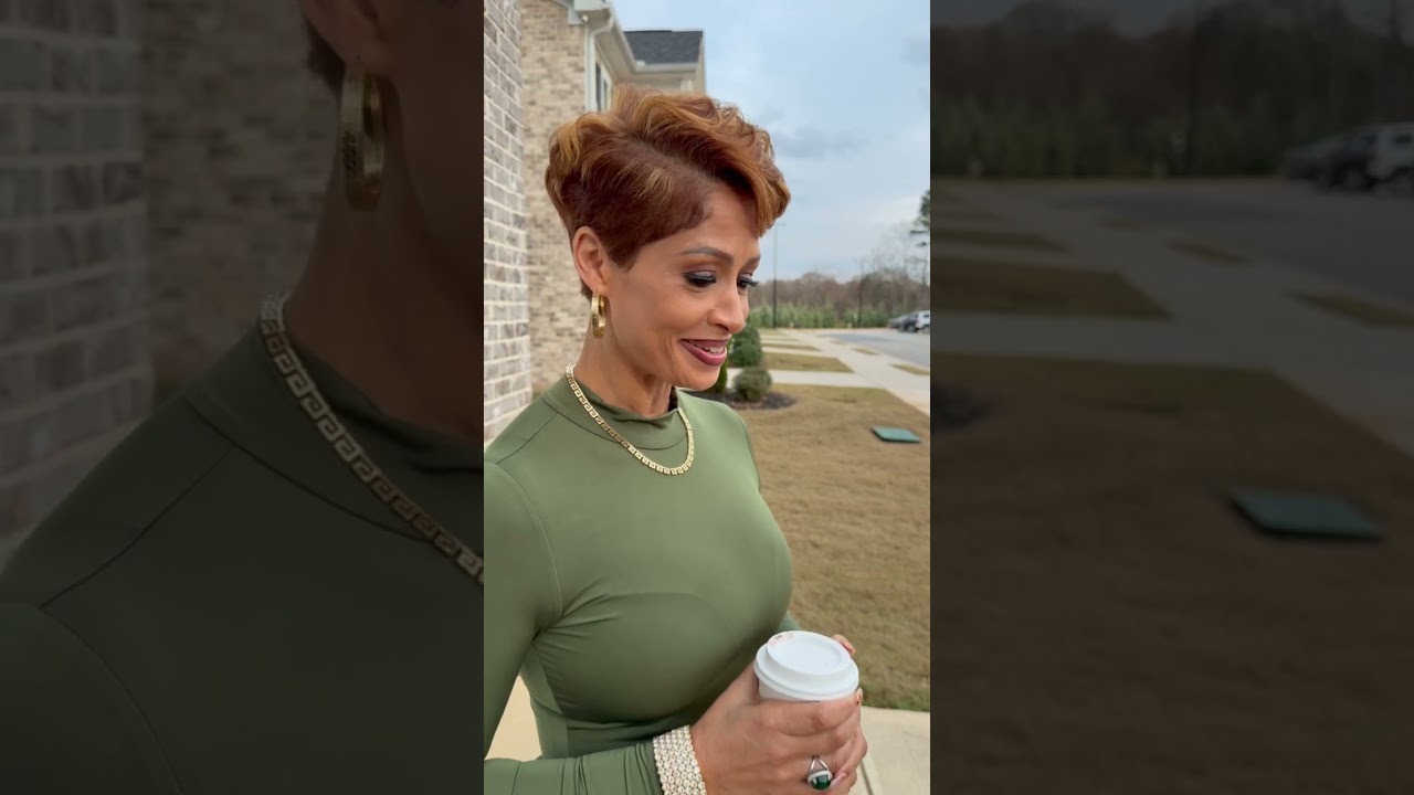 When Angelina tells Pamela about Brodie trying to get back with her!